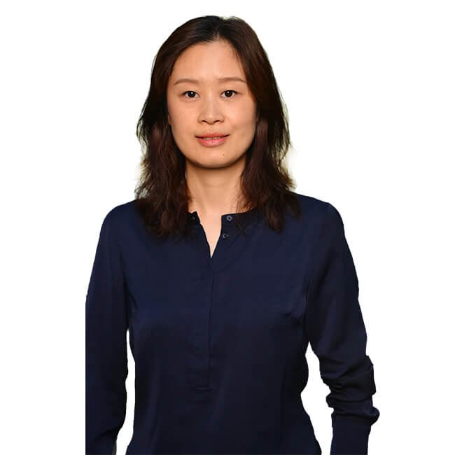 About Tracy Le Chang